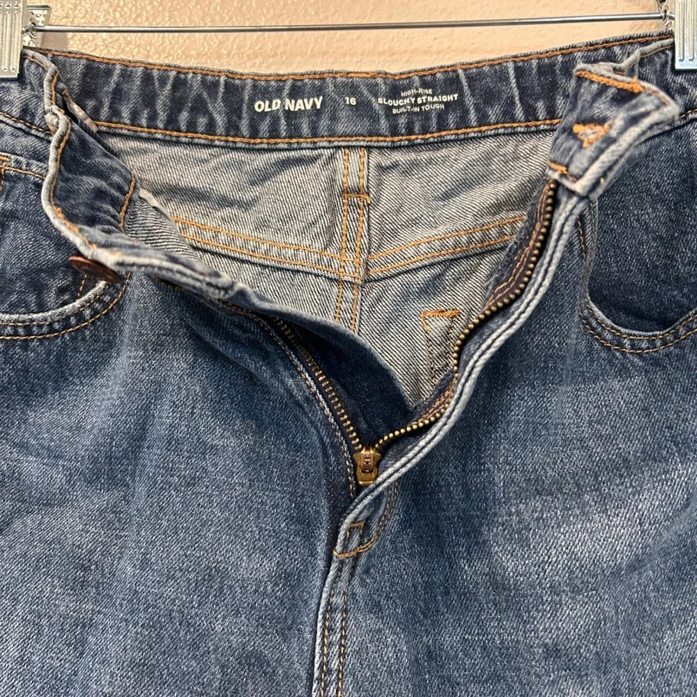 Old Navy High Rise Slouchy Straight Distressed Jeans Blue Size 16 Built-In Tough